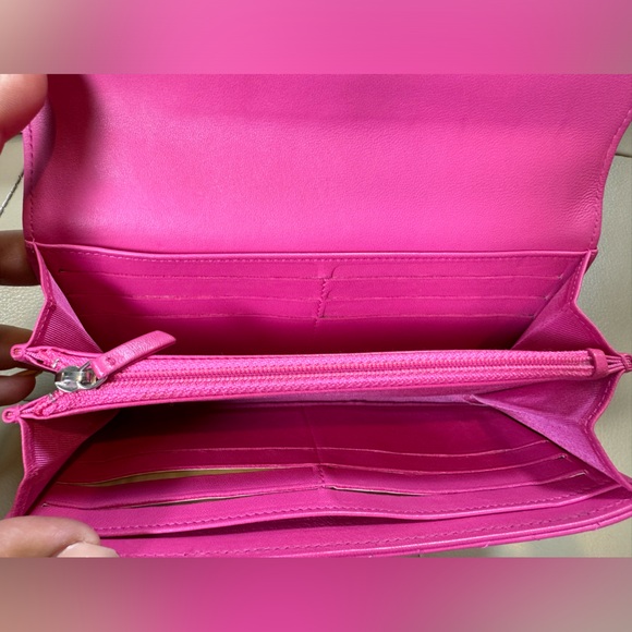 Chanel lambskin quilted flap wallet - Picture 10 of 11